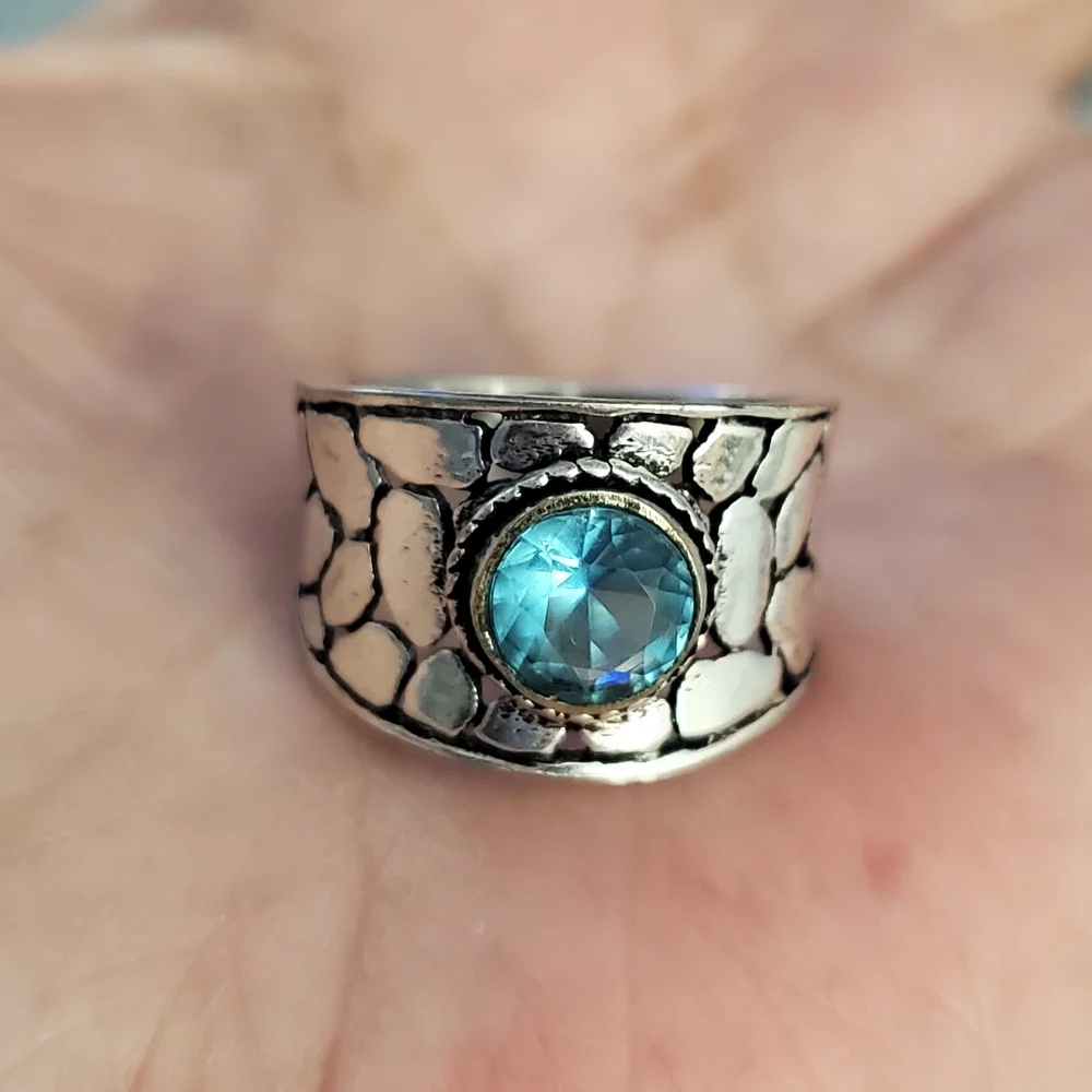 925 Sterling Silver Blue Stone Ring